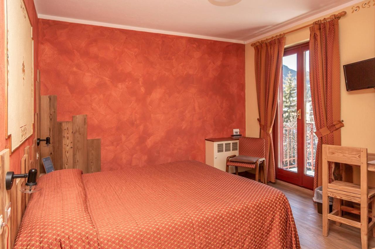 Hotel Chaberton 3*